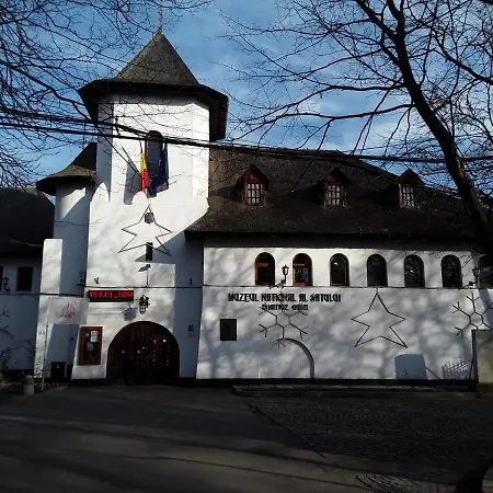 公寓 Mary Appartaments *